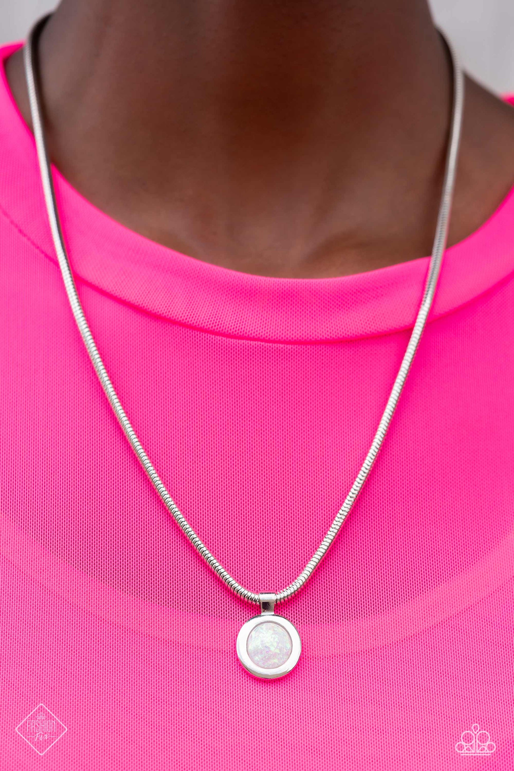 Don't Want to Miss a STRING - Blue Necklace