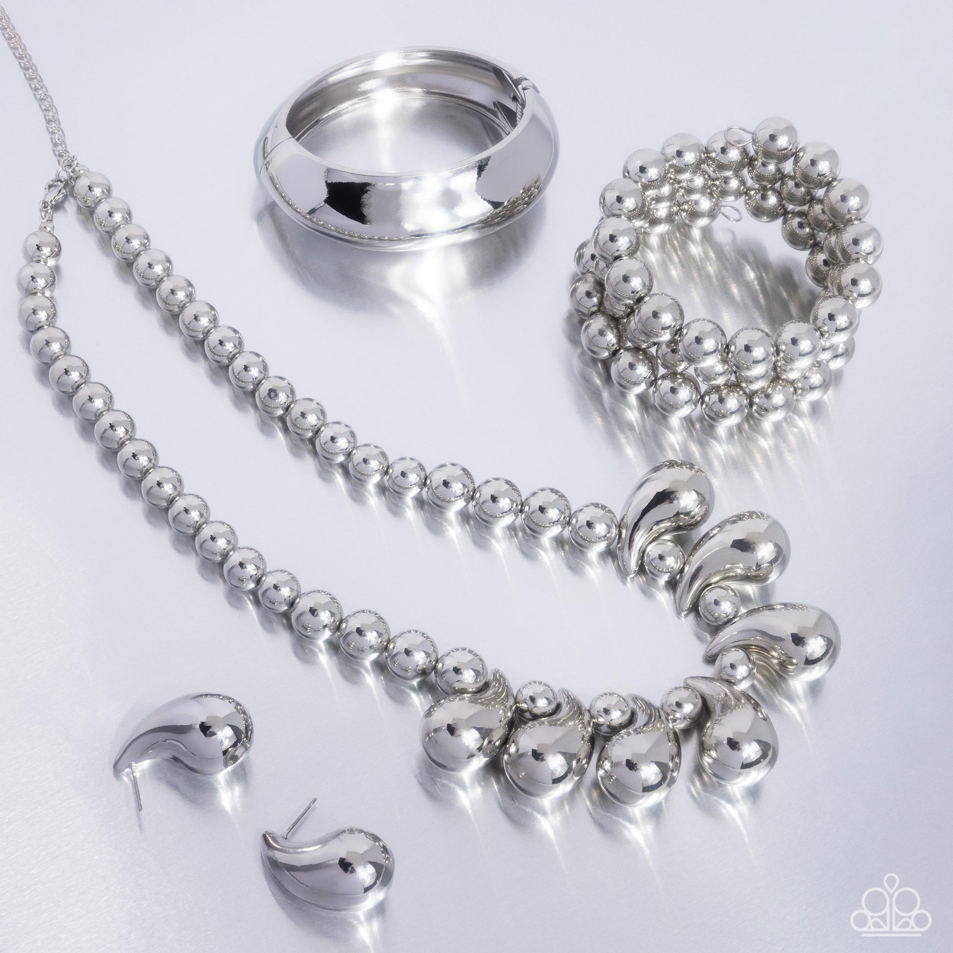 Magnificent Musings - Silver - Fashion Fix Set - October 2024