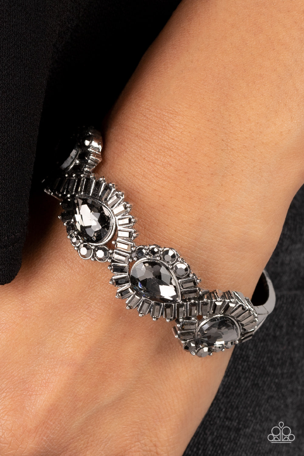 For the Win - Silver teardrop rhinestones bracelet - GODDESSBLINGS