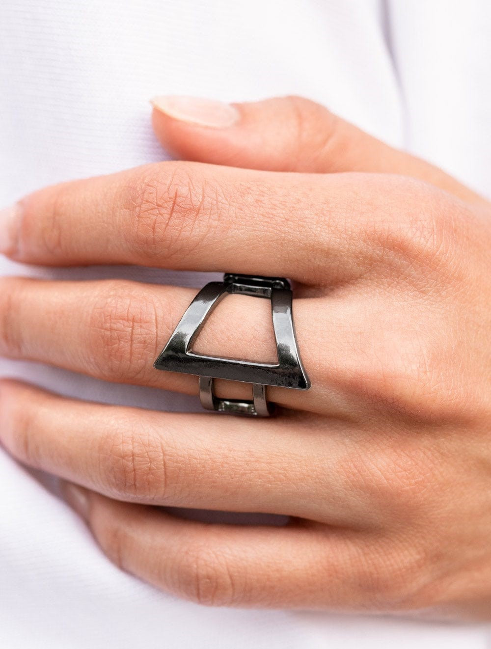 Rebel Edge - Black Ring - GODDESSBLINGS