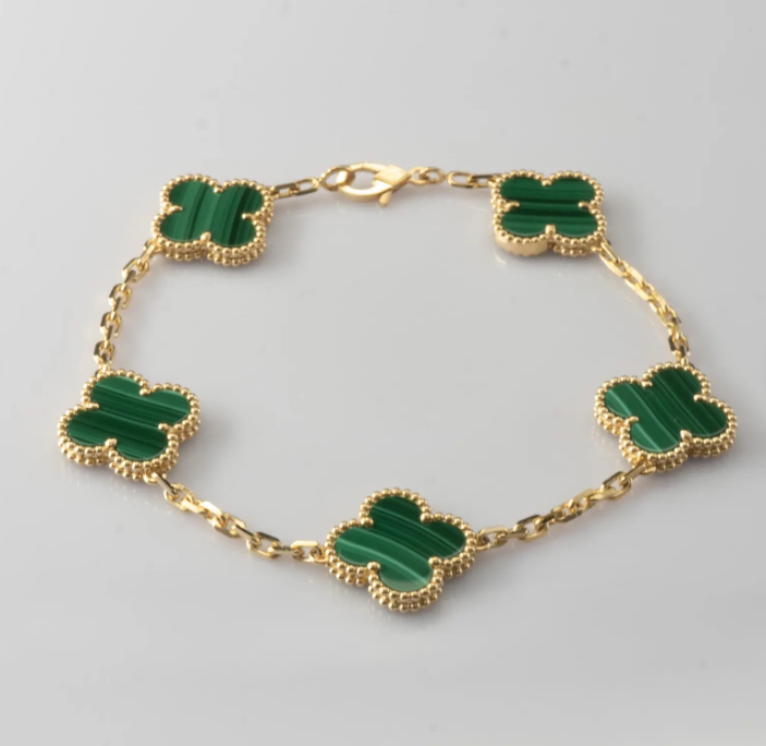 Gold clover leaf bracelet
