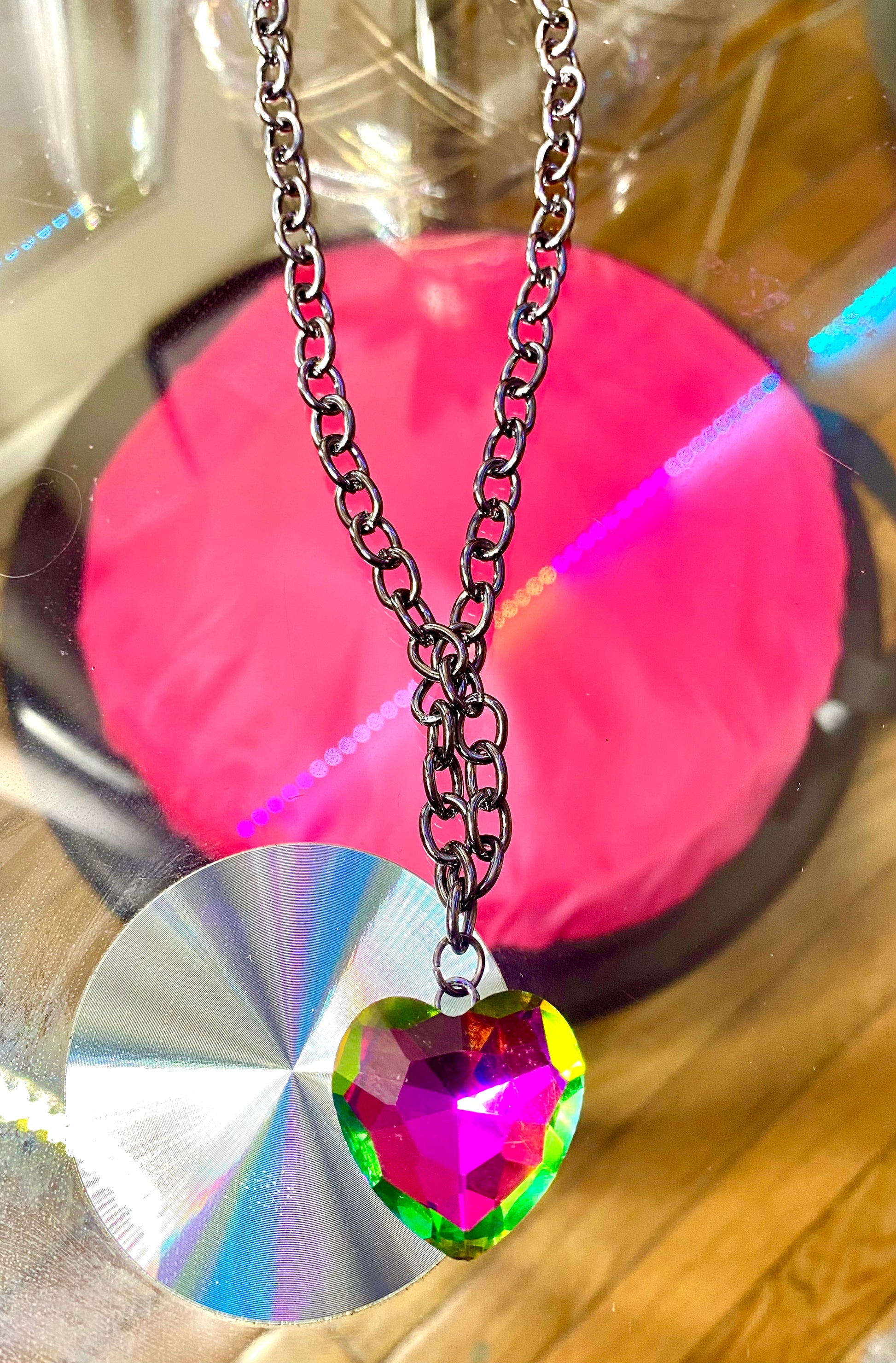 Flirtatiously flashy pink necklace Clearance