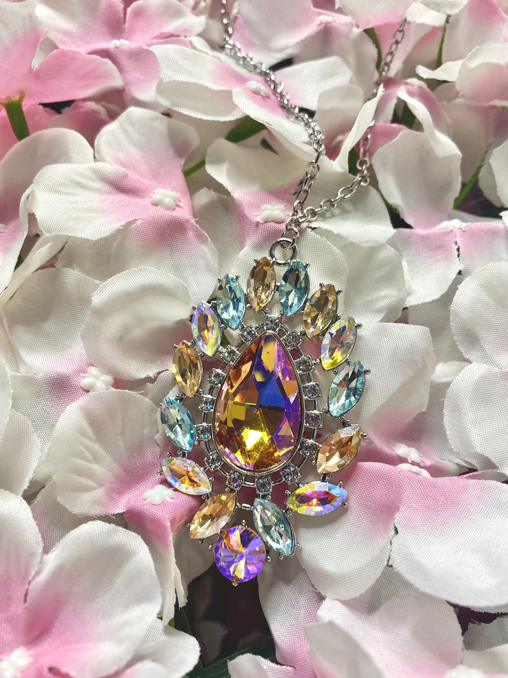 Paparazzi Over the TEARDROP - Multi Necklace
