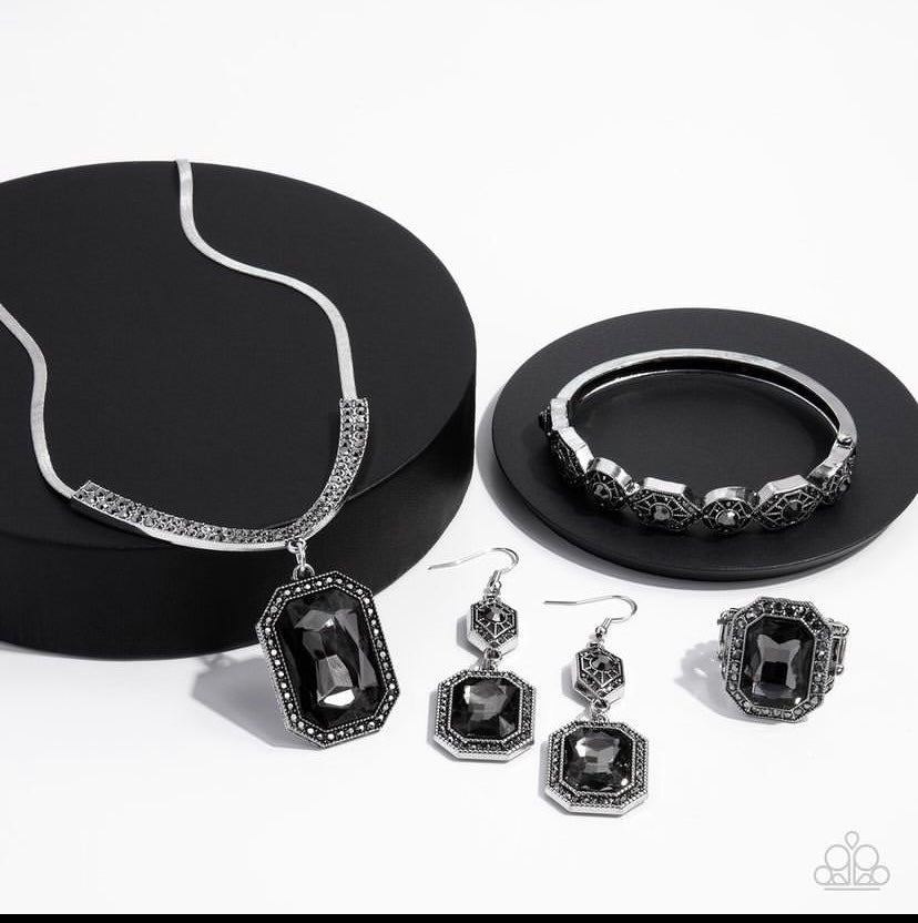 Eye-Opening Opulence - Silver - GODDESSBLINGS